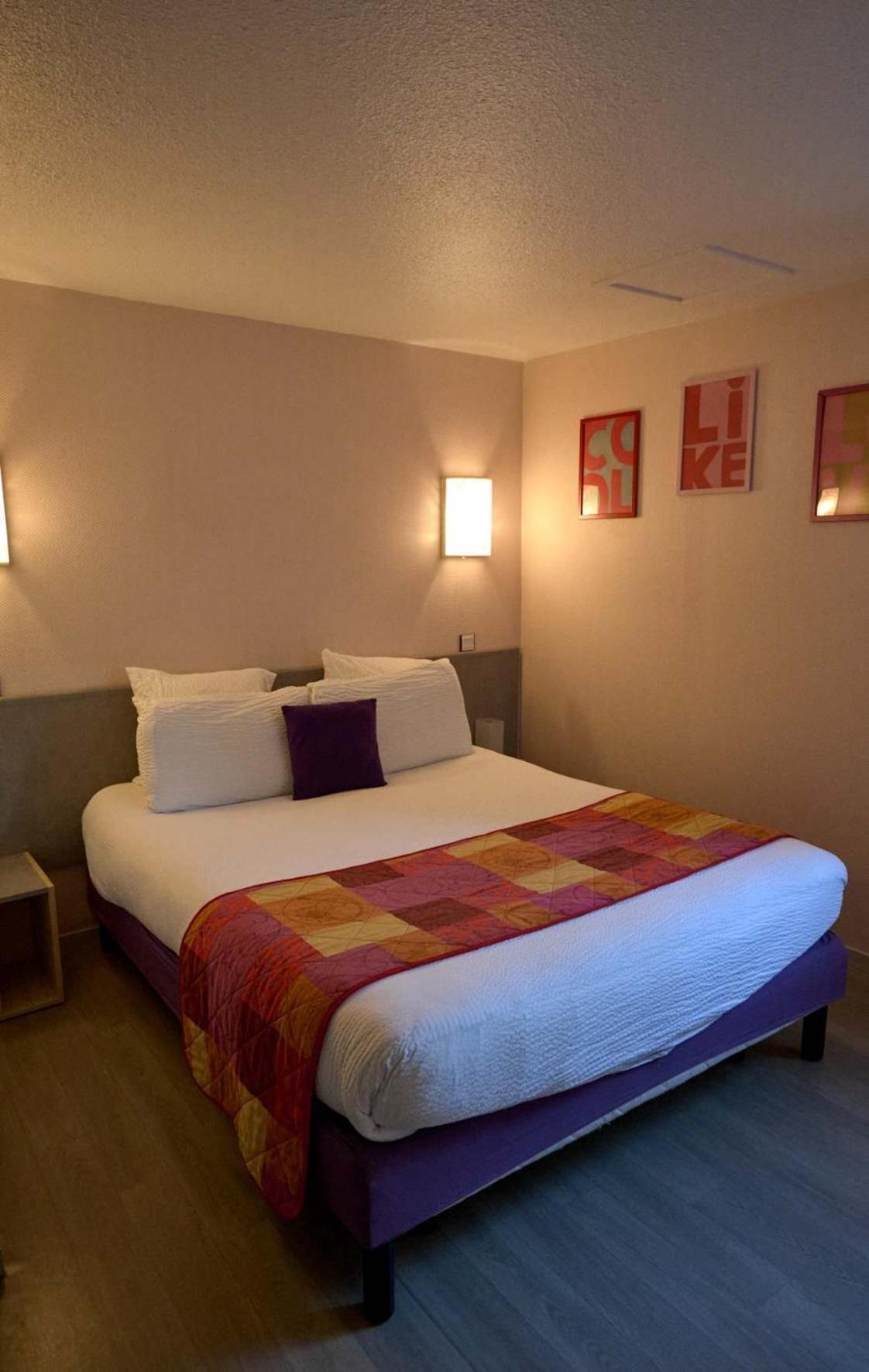 Logis Hotel Le Moulin Des Gardelles Риом Экстерьер фото